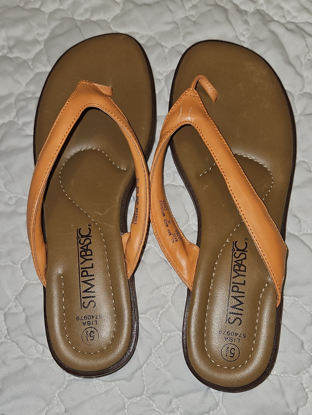 Simply Basic Women's Tan Leather Thong Sandals